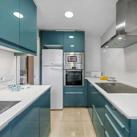 Olot Llenaire Apartment